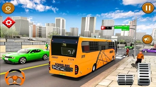 瘋狂校車?yán)纤緳C(jī)手游2