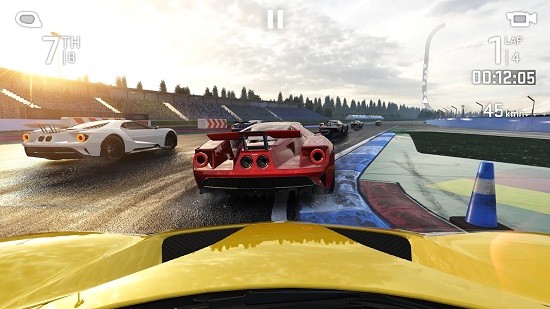 真實(shí)賽車4官方正版(Real Racing Next) v1.2.174708 安卓最新版 1