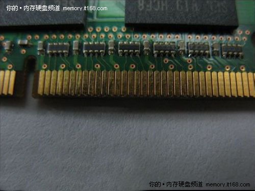 三星金條2G DDRIII筆記本內(nèi)存報398元