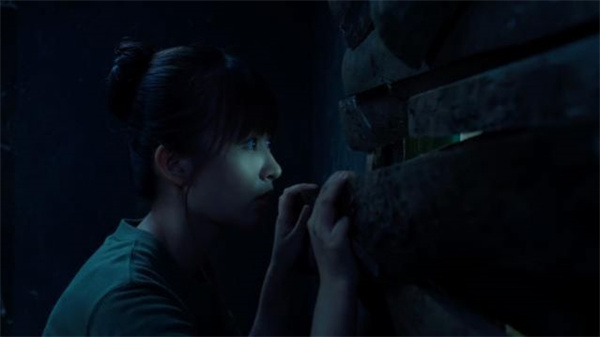 飛越13號(hào)房官方版 v1.1.0 安卓版 2