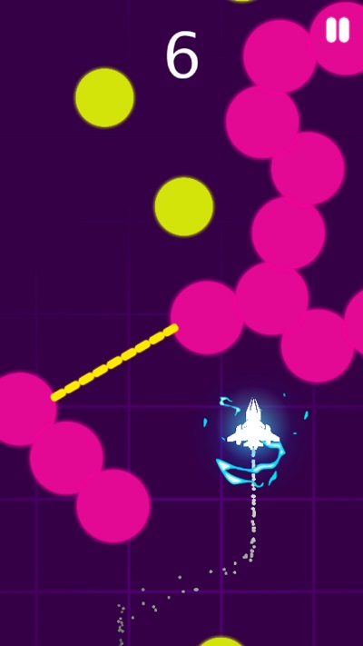 戰(zhàn)斗機(jī)太空逃生 v1.0 安卓版 2
